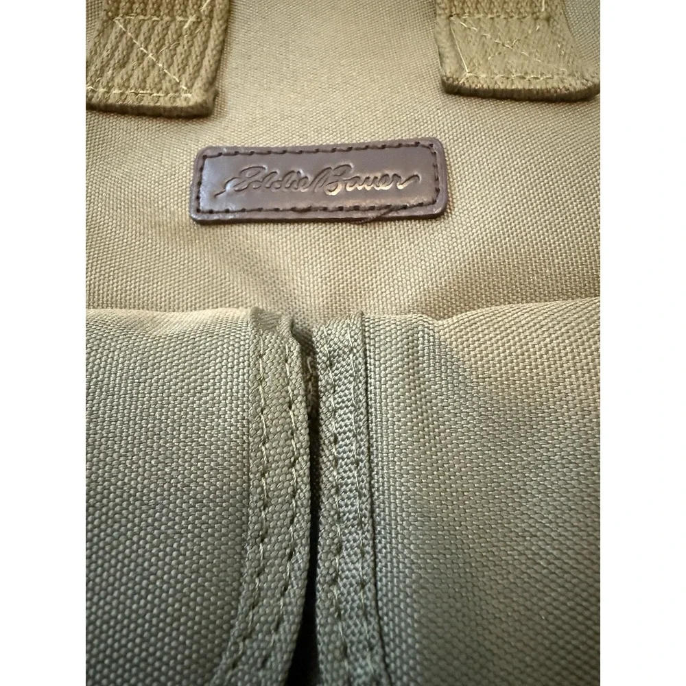 Eddie Bauer Laptop Messenger Bag 16.5